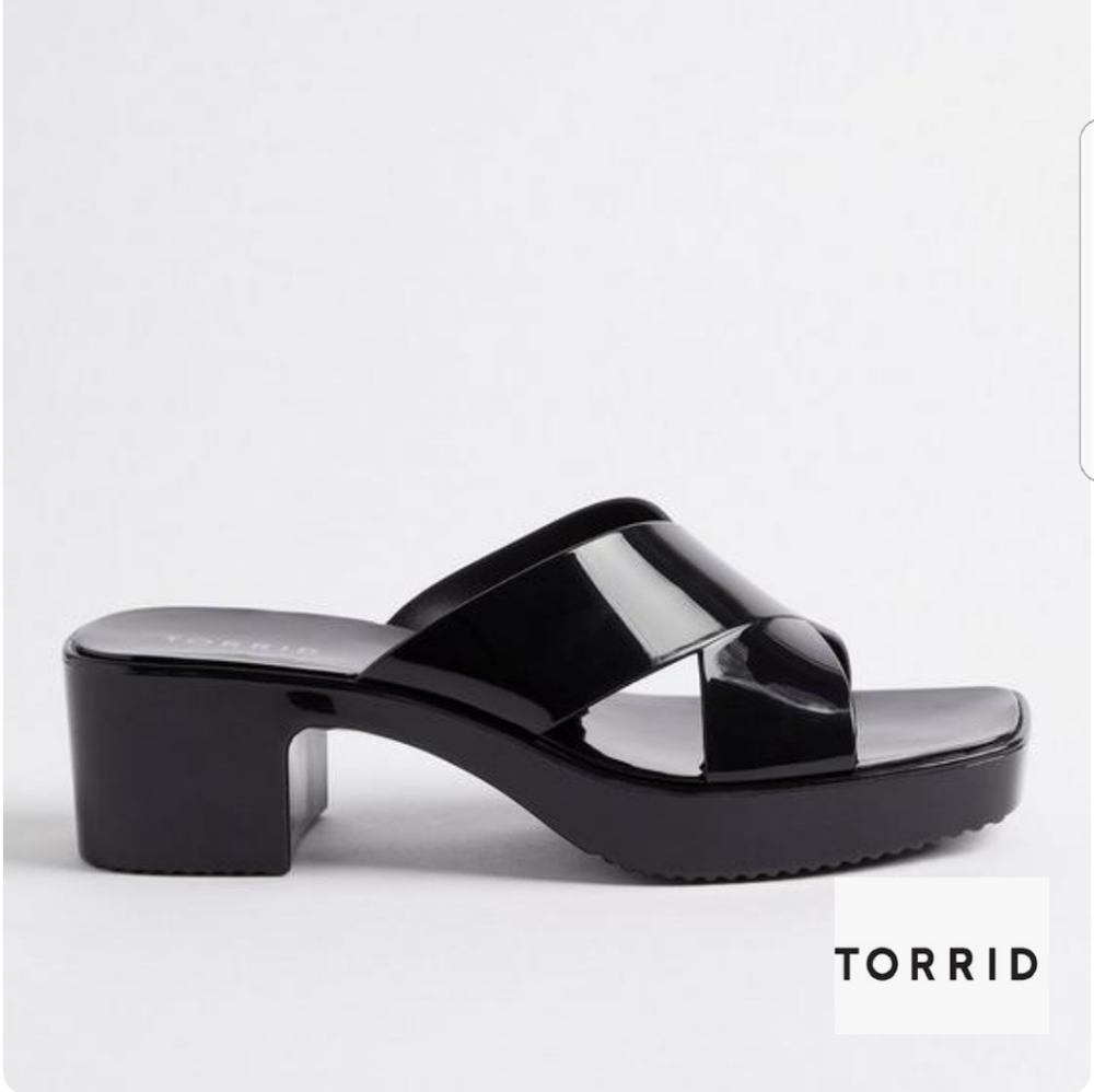 Torrid Glossy Black Block Heel Sandals